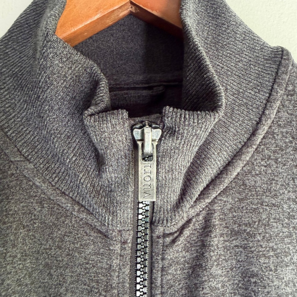 Vuori Mens Full Zip Performance Jacket Charcoal Heather Grey Mock Neck Athletic - Picture 5 of 8